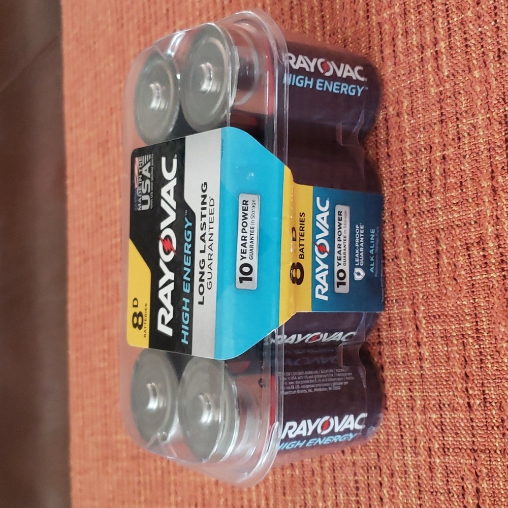 Rayovac Set of 8 D batteries